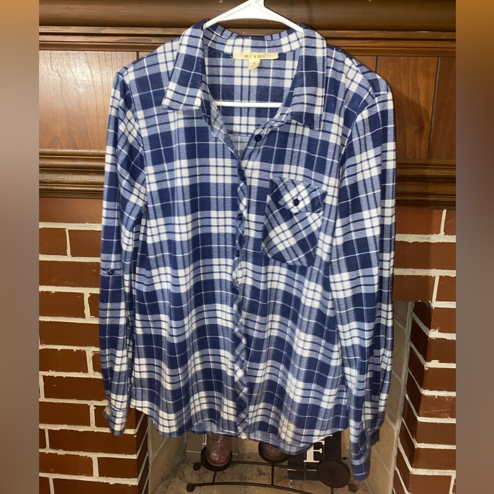 Mamia Blue Plaid Button Down Shirt